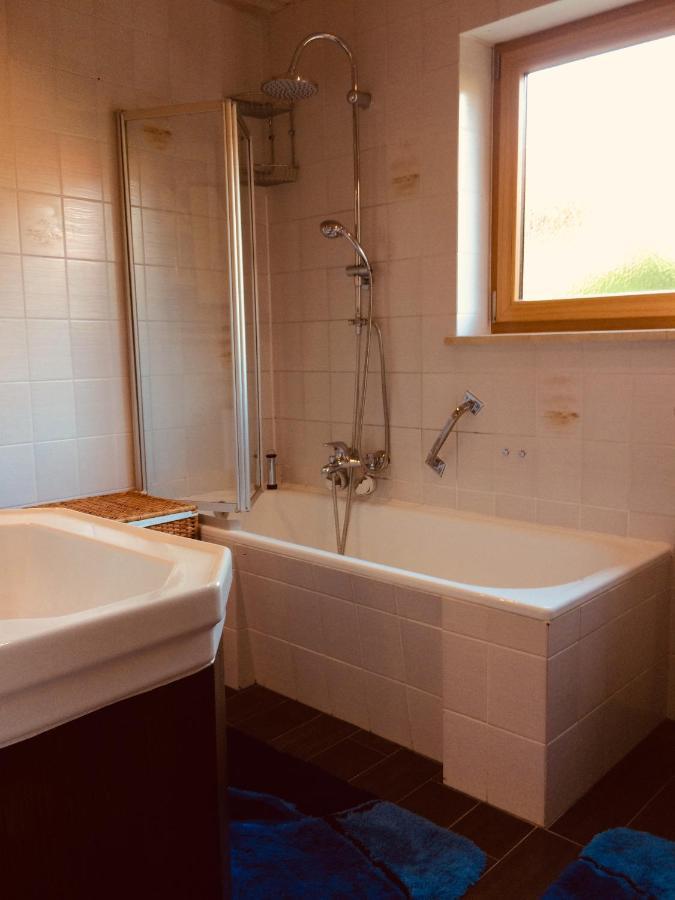Charmantes Garten-Apartment: Erholung Im Chiemgau Unterwössen Eksteriør billede